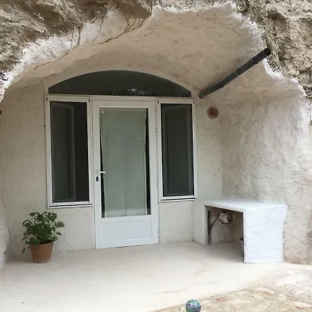 Cuevas De La Luz