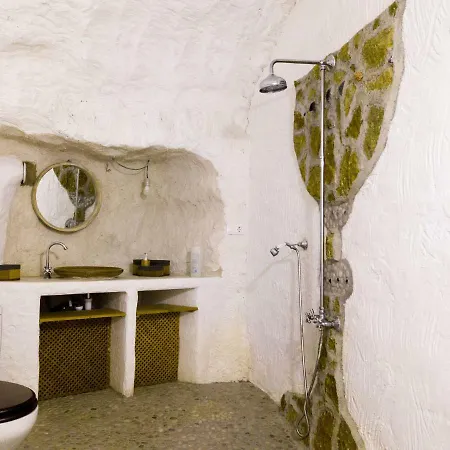 Cuevas De La Luz